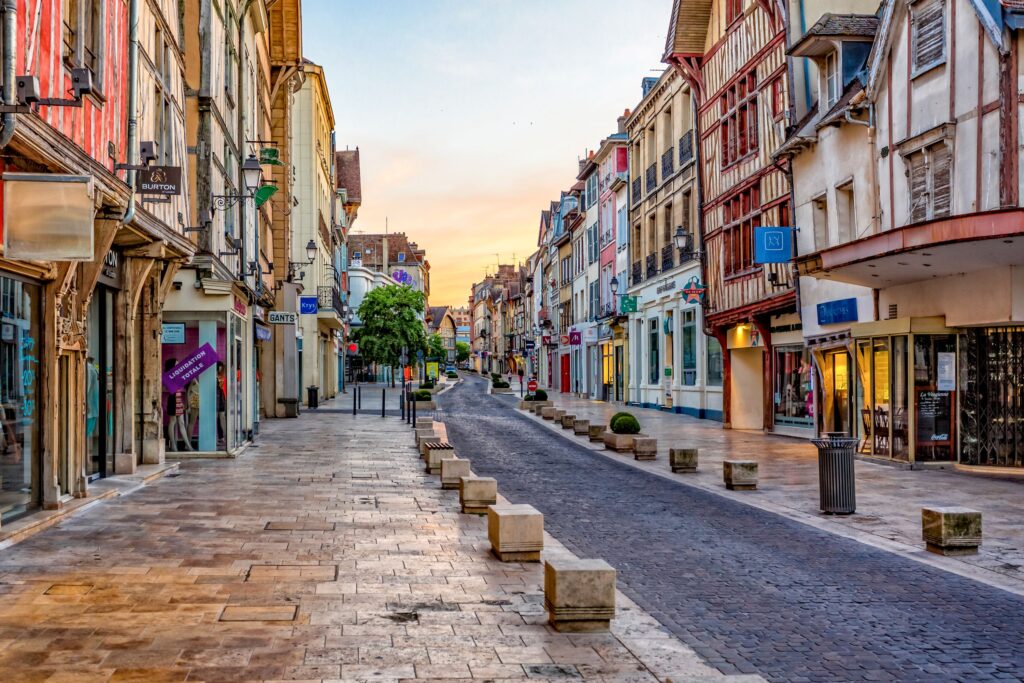 troyes